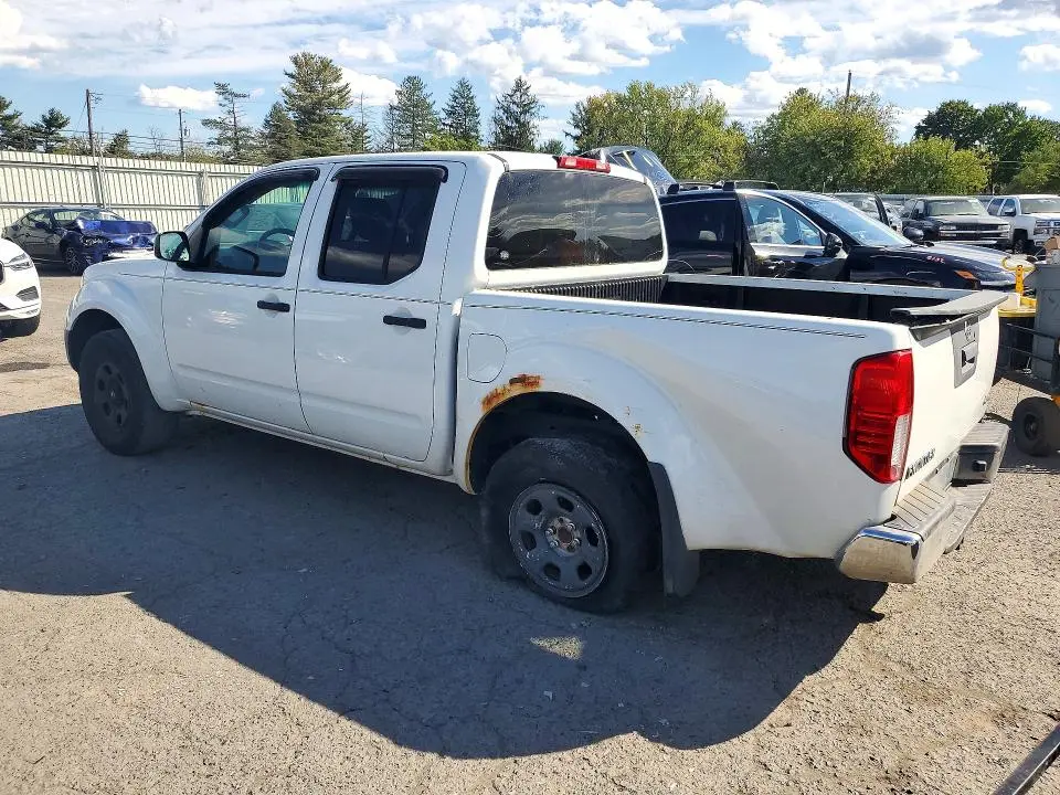 2015 NISSAN FRONTIER S  