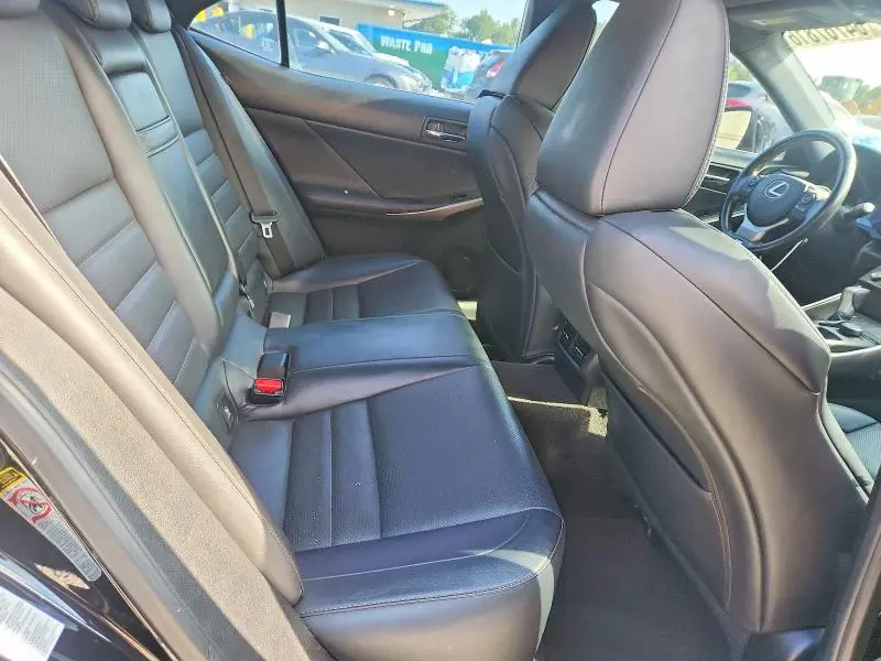 2015 LEXUS IS 250  