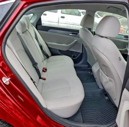 2019 HYUNDAI SONATA SE  