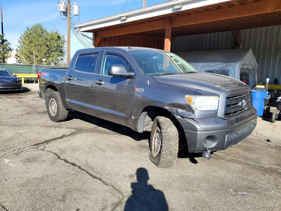 2012 TOYOTA TUNDRA CREWMAX SR5  