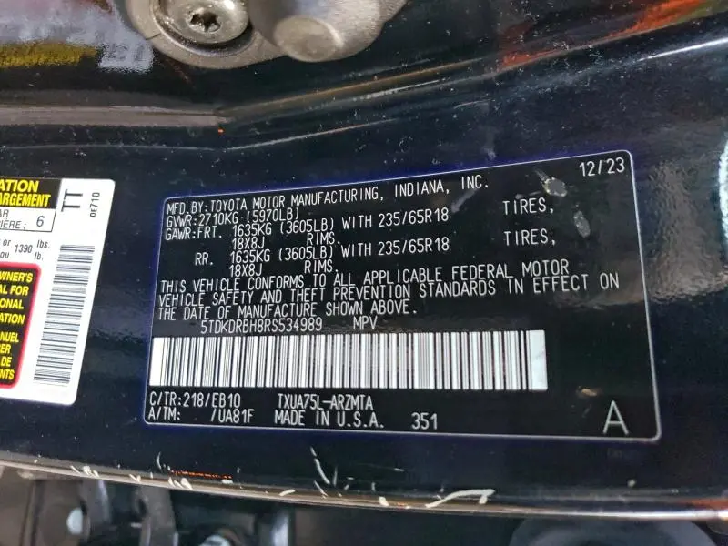 2024 TOYOTA HIGHLANDER LE  