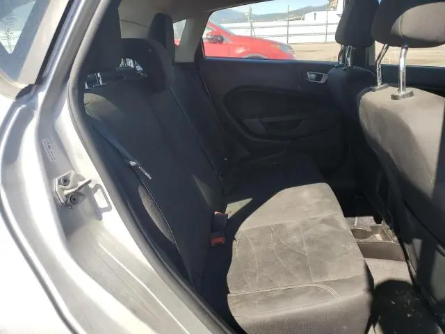 2016 FORD FIESTA SE  