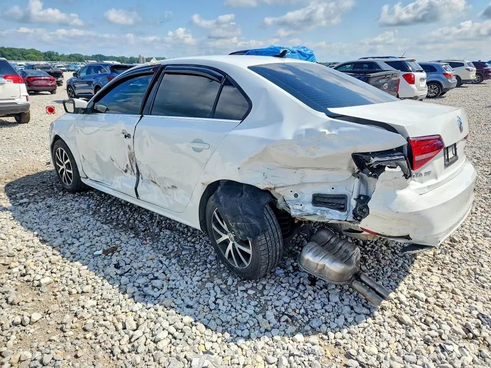 2018 VOLKSWAGEN JETTA SE  