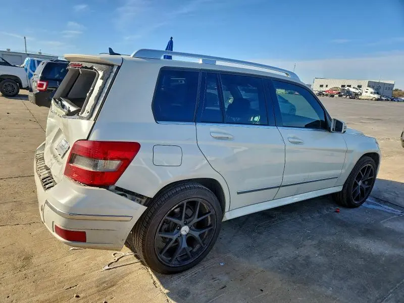2011 MERCEDES-BENZ GLK 350  