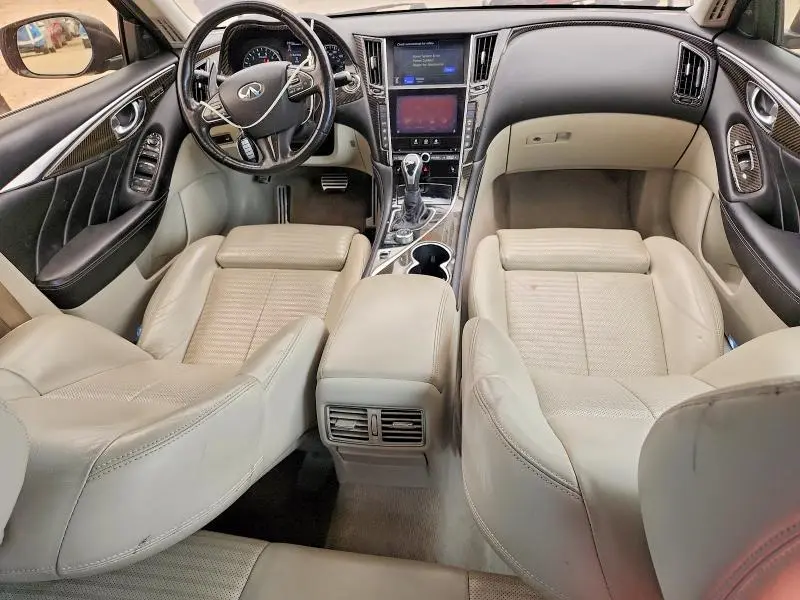 2016 INFINITI Q50 RED SPORT 400  