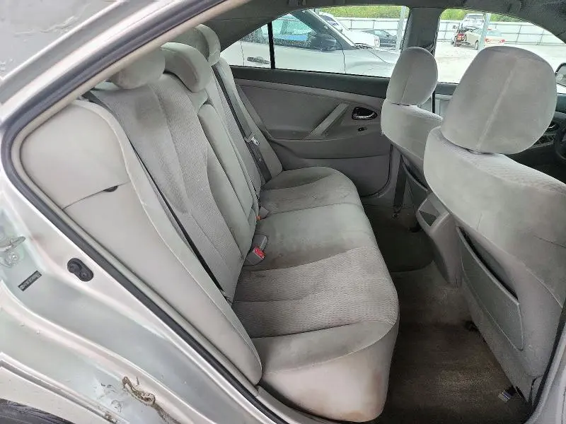 2010 TOYOTA CAMRY BASE  