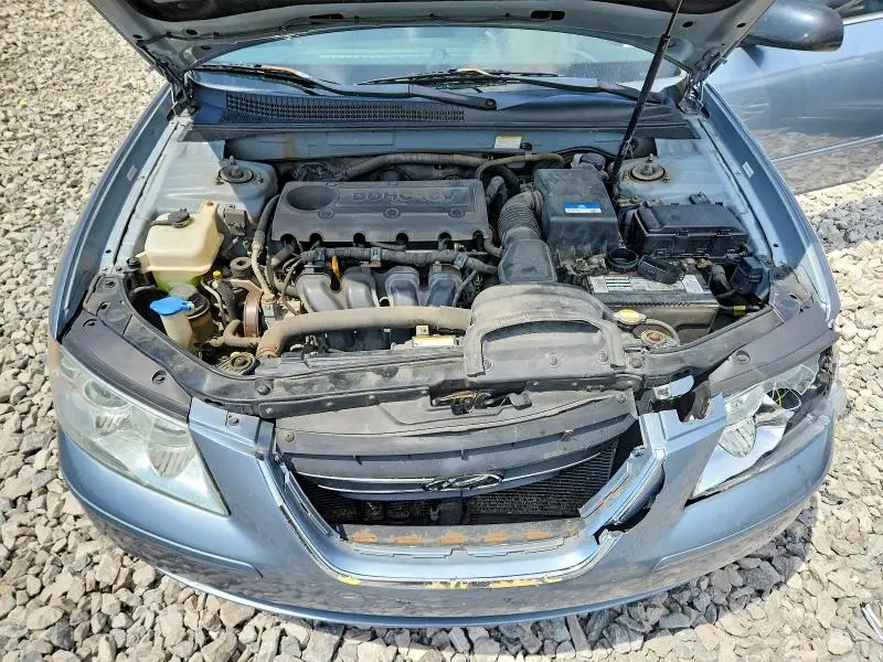 2010 HYUNDAI SONATA GLS  