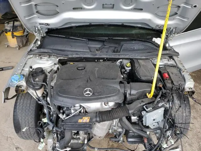 2020 MERCEDES-BENZ GLA 250  