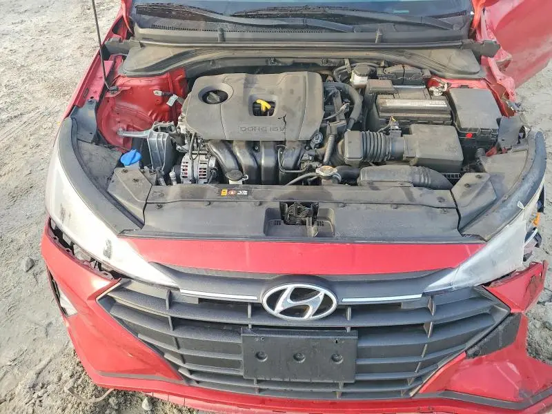 2020 HYUNDAI ELANTRA SEL  