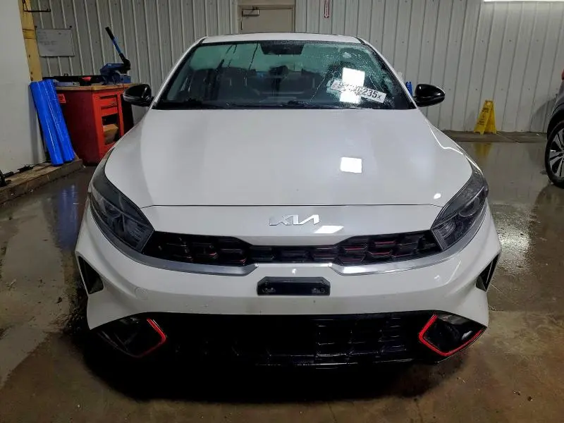 2023 KIA FORTE GT LINE  