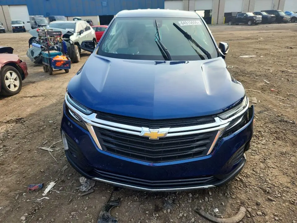 2022 CHEVROLET EQUINOX LT  