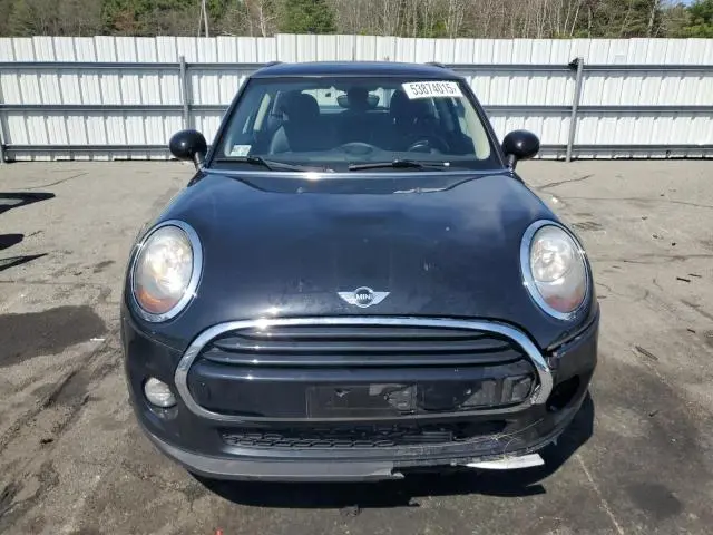 2017 MINI COOPER 