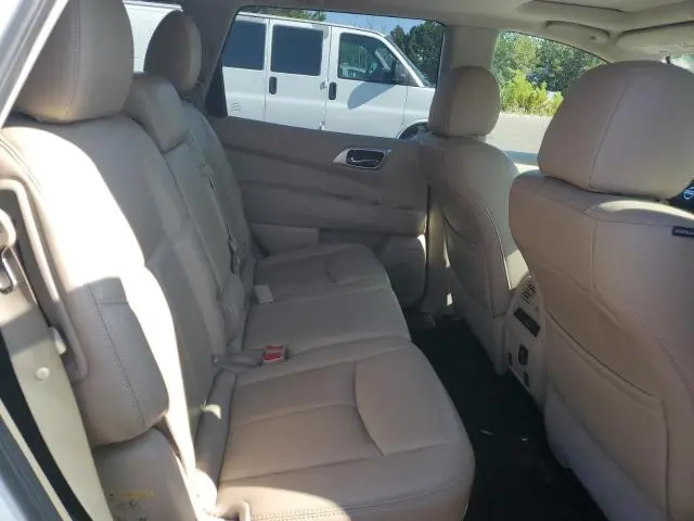 2017 NISSAN PATHFINDER S  