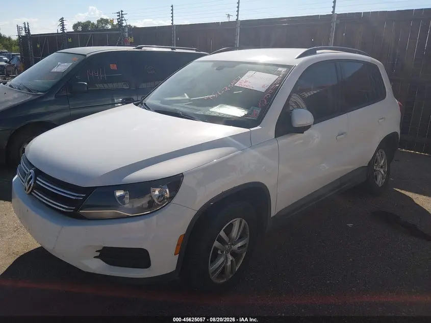 2017 VOLKSWAGEN TIGUAN  