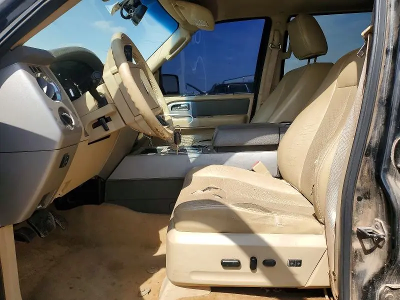 2011 FORD EXPEDITION XLT  