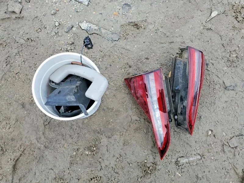 2019 VOLKSWAGEN JETTA SEL  