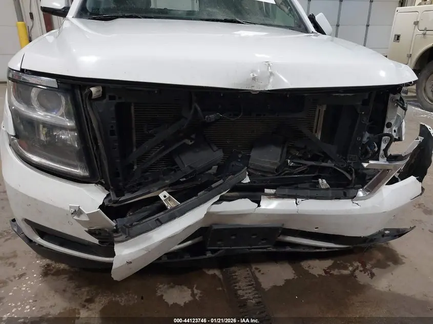 2016 CHEVROLET SUBURBAN LT