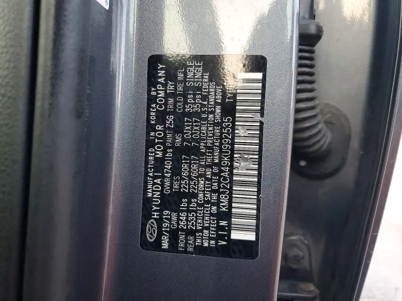 2019 HYUNDAI TUCSON SE  