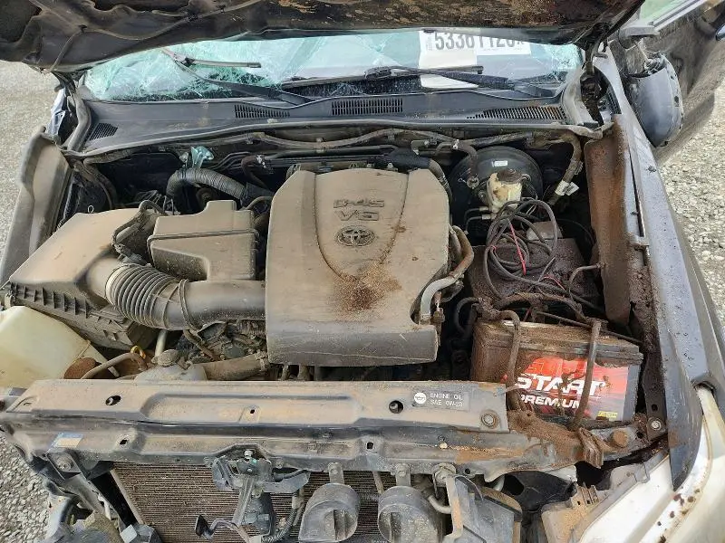 2016 TOYOTA TACOMA SR5 V6  
