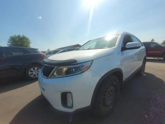 2015 KIA SORENTO LX  