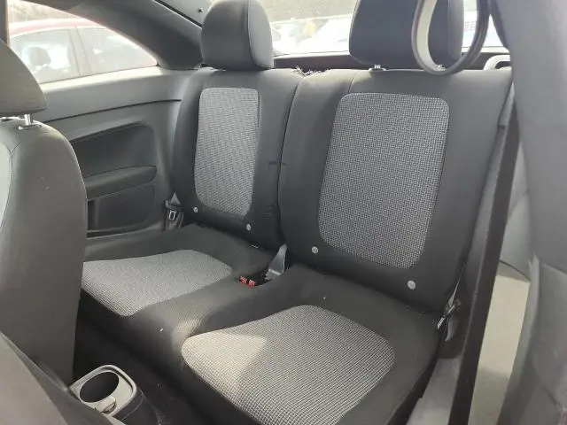 2017 VOLKSWAGEN BEETLE 1.8T  