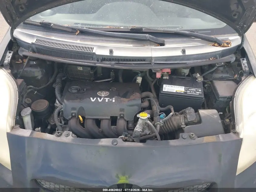 2010 TOYOTA YARIS  