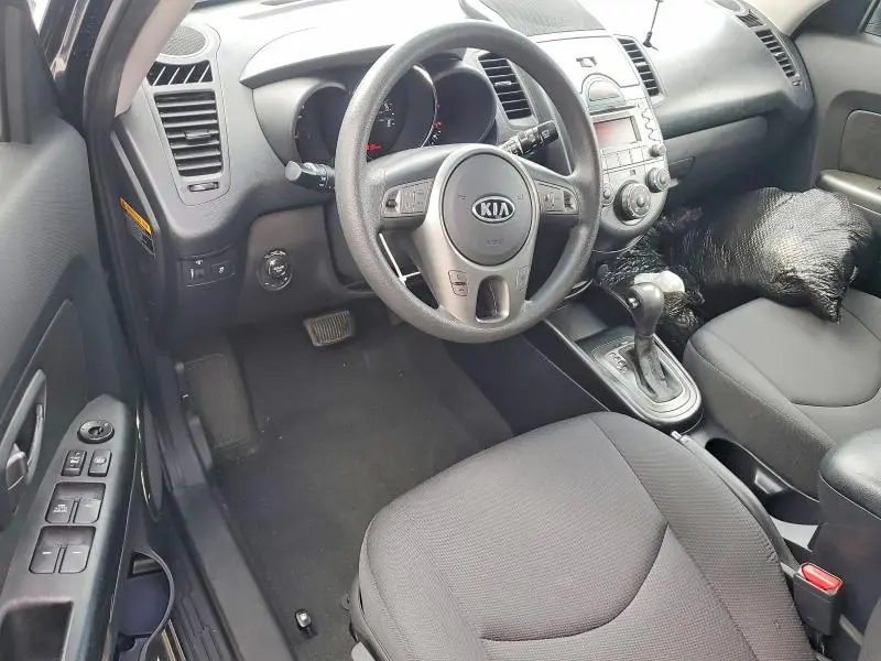 2011 KIA SOUL +  