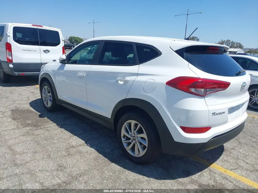 2018 HYUNDAI TUCSON SE
