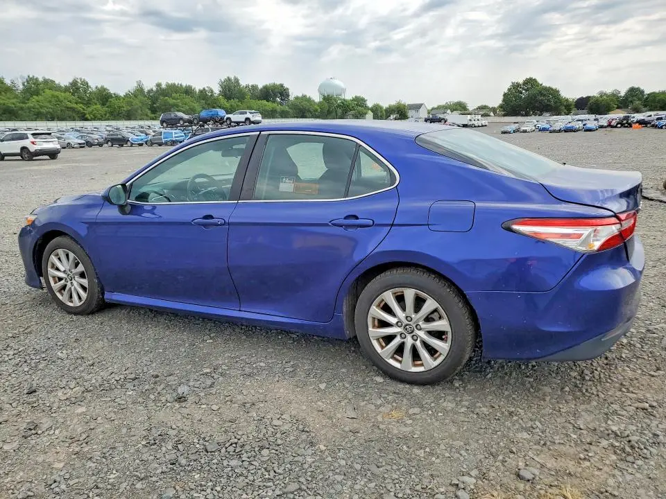 2018 TOYOTA CAMRY LE  