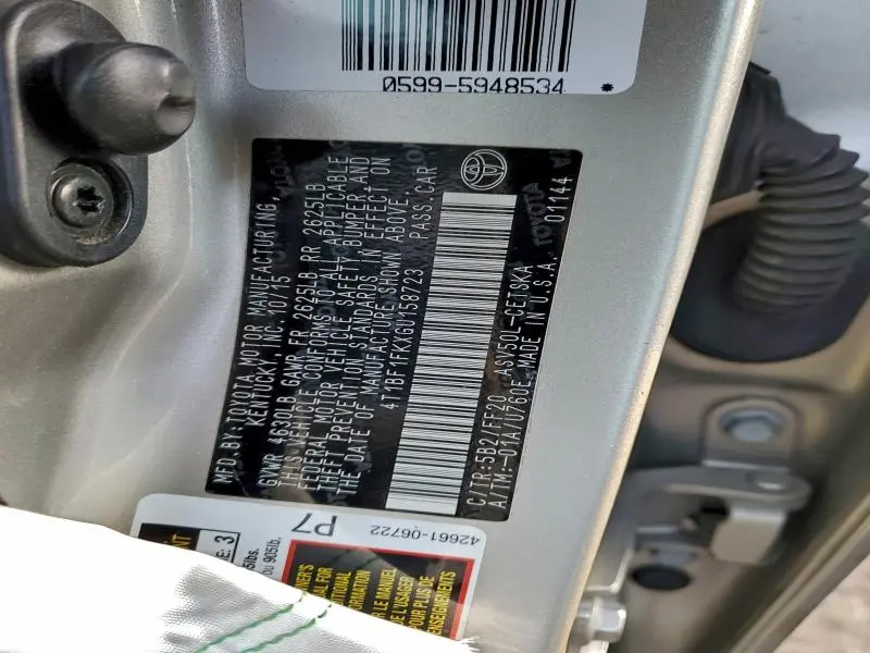 2016 TOYOTA CAMRY LE  