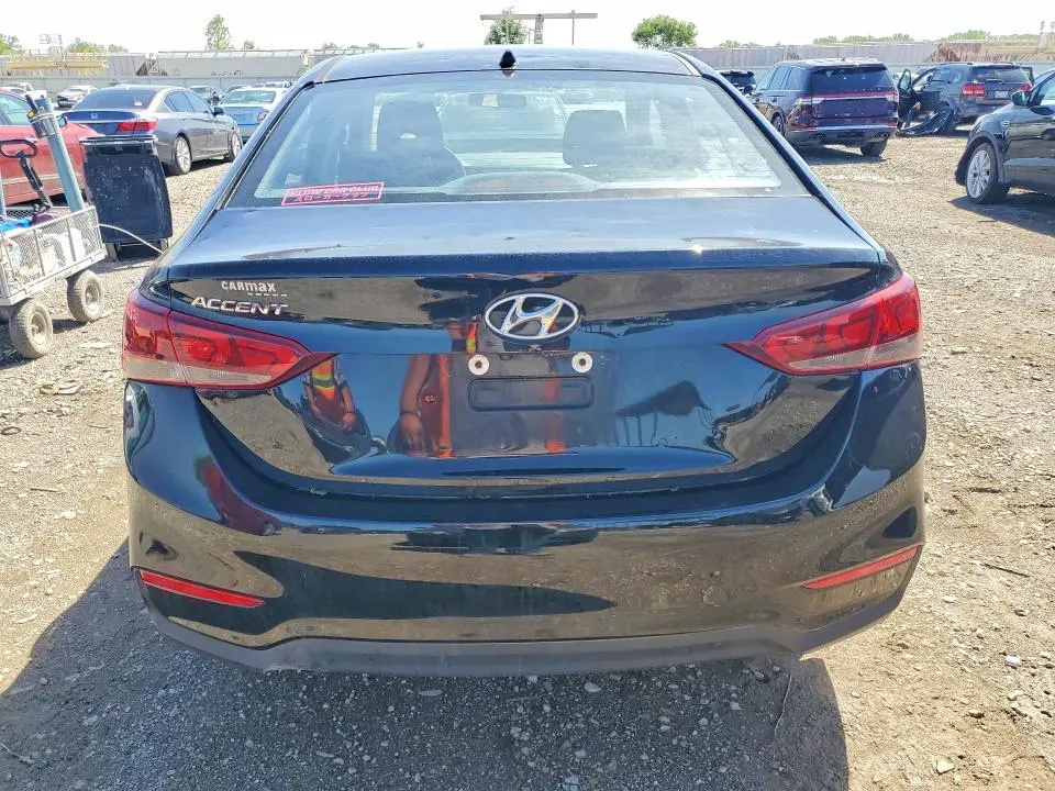 2018 HYUNDAI ACCENT SE  