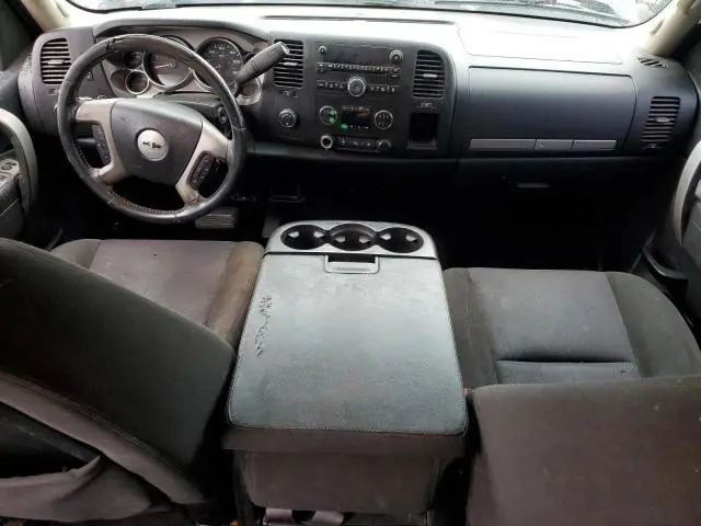 2011 CHEVROLET SILVERADO K1500 LT  