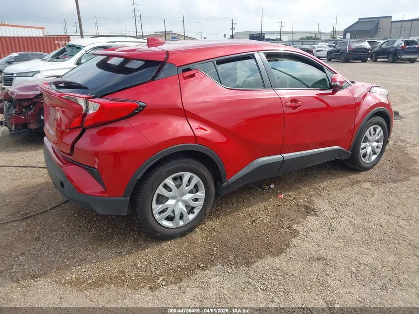 2020 TOYOTA C-HR LE