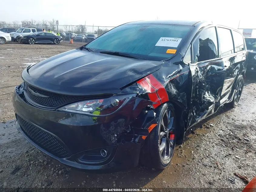 2020 CHRYSLER PACIFICA TOURING