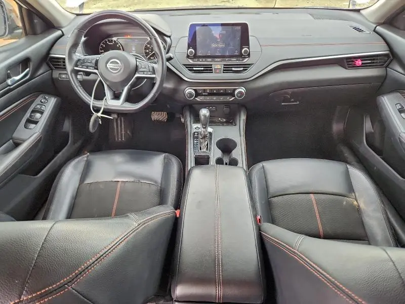 2020 NISSAN ALTIMA SR  