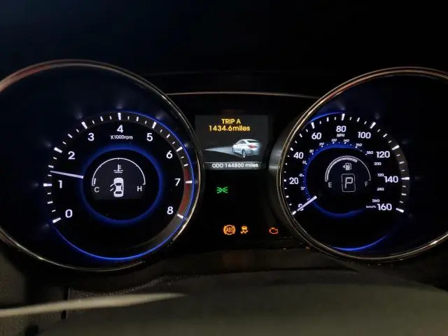2014 HYUNDAI SONATA SE  
