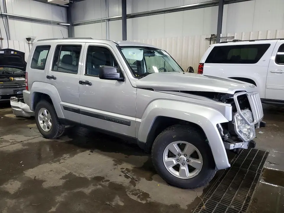 2011 JEEP LIBERTY SPORT  