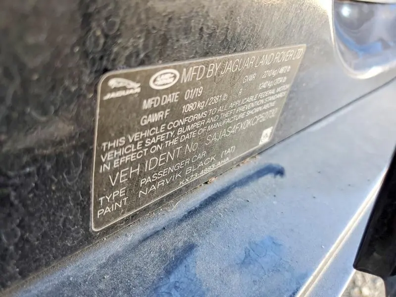 2019 JAGUAR XE AWD 4C 25T