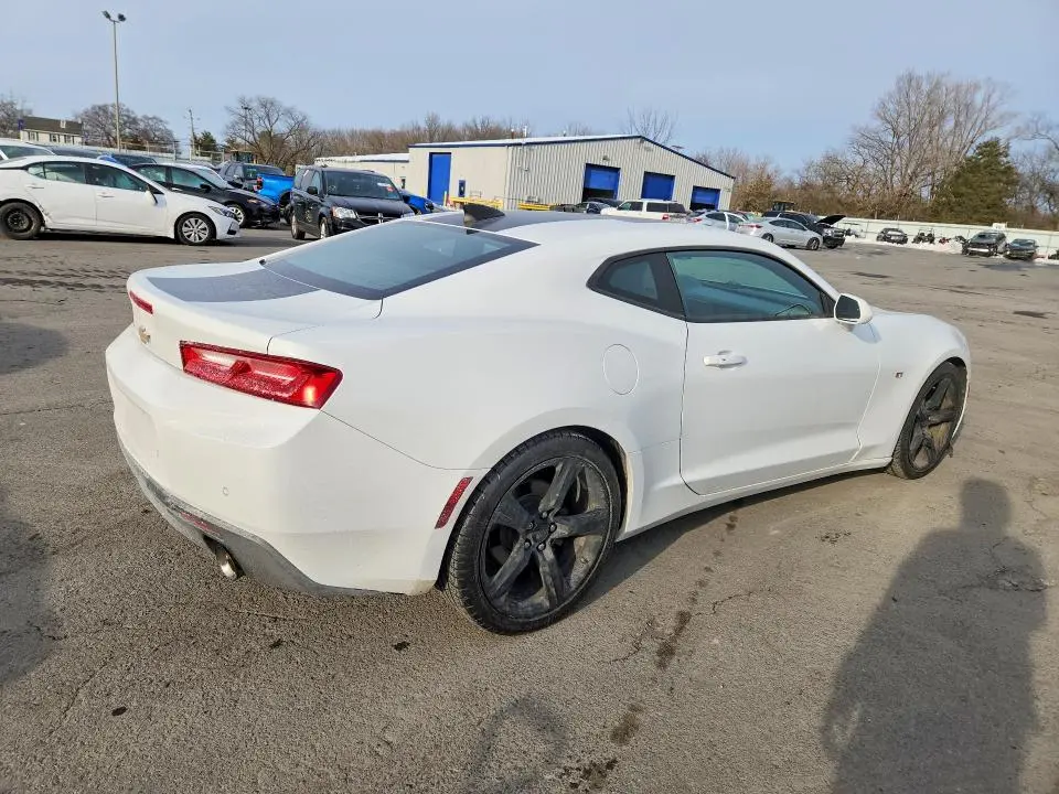 2016 CHEVROLET CAMARO LT  