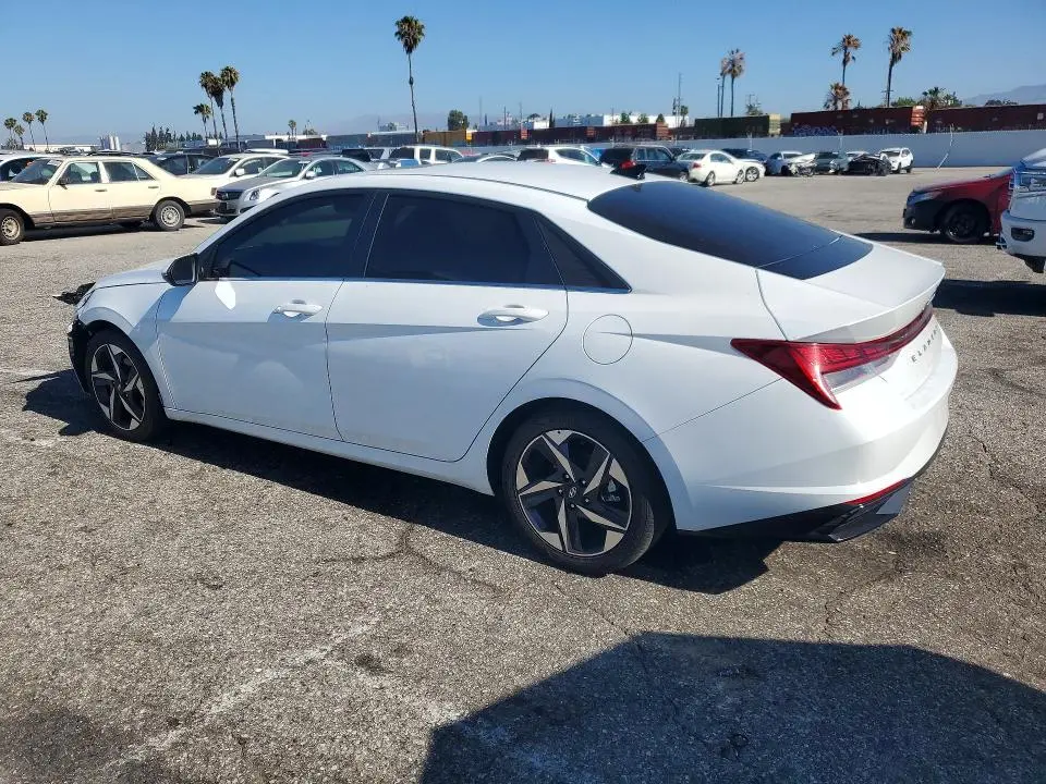 2021 HYUNDAI ELANTRA SEL  