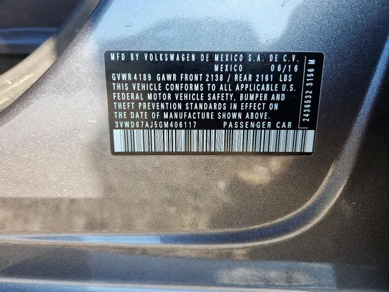 2016 VOLKSWAGEN JETTA SE  