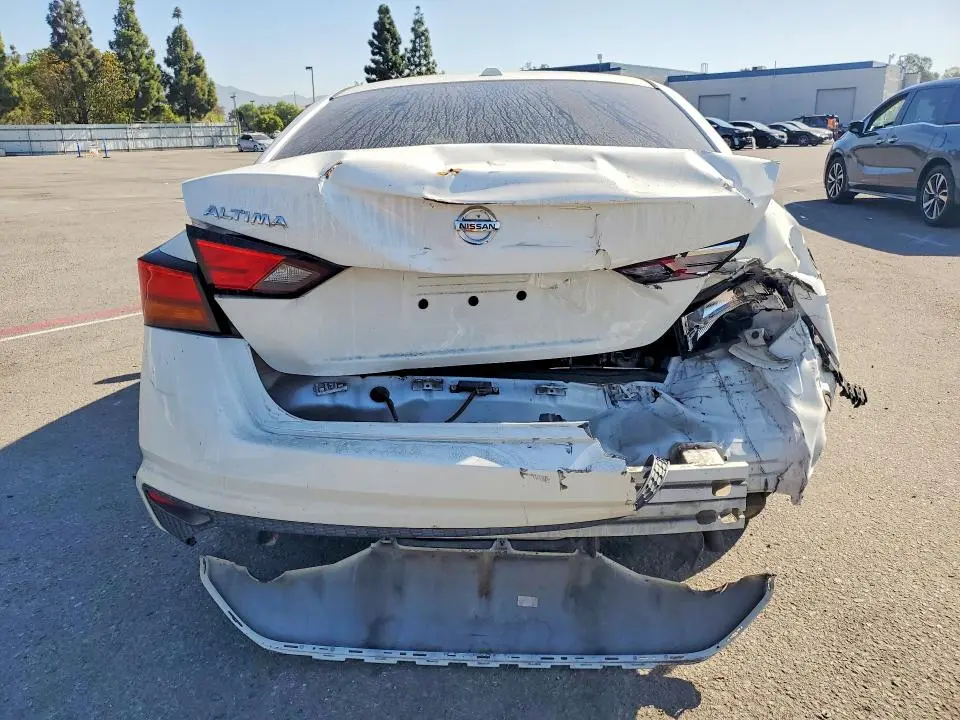 2019 NISSAN ALTIMA S  