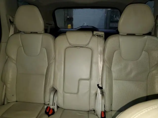 2017 VOLVO XC90 T6  