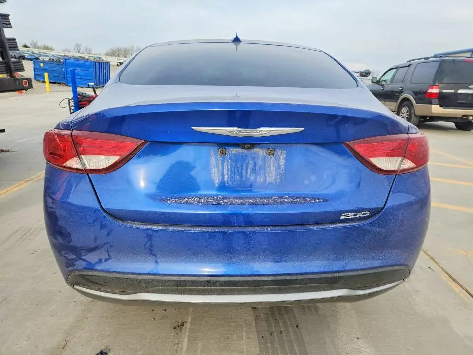 2016 CHRYSLER 200 LIMITED  