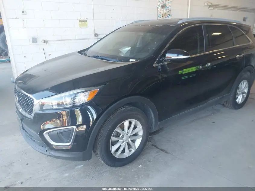 2016 KIA SORENTO LX