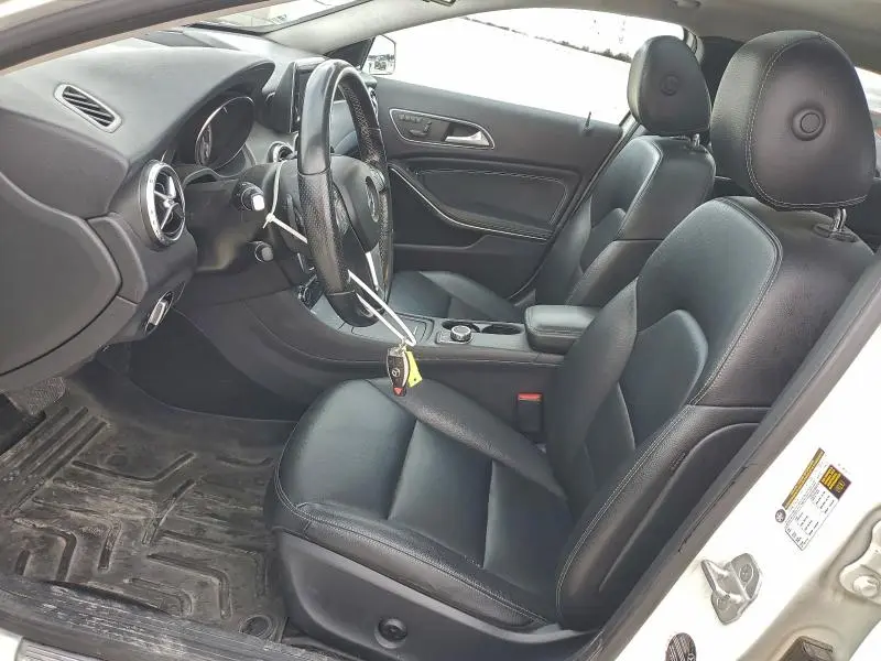 2015 MERCEDES-BENZ GLA 250 4MATIC  