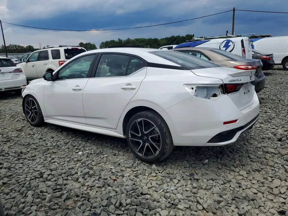 2024 NISSAN SENTRA SR  
