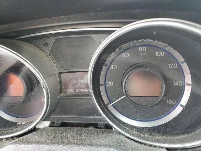 2013 HYUNDAI SONATA SE  