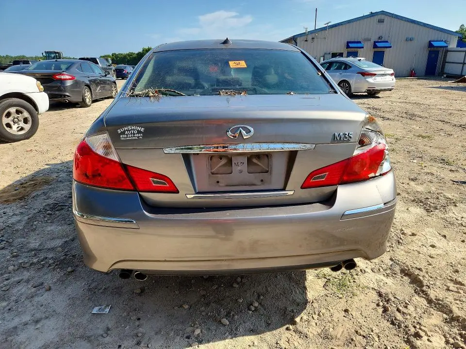 2010 INFINITI M35 BASE  