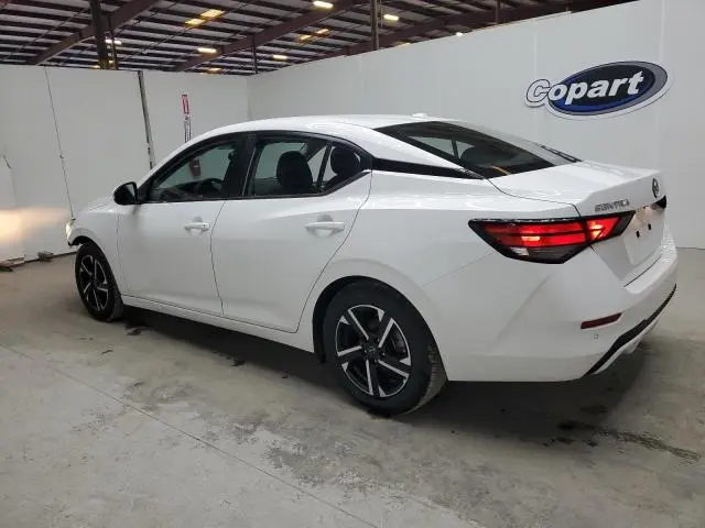 2025 NISSAN SENTRA SV  